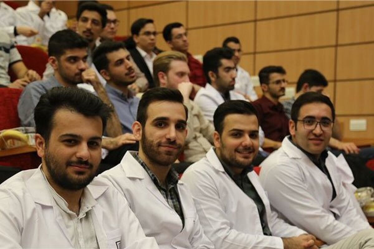 آغاز توزیع کارت ارشد علوم پزشکی از امروز متقاضیان رشته‌های بدون آزمون بخوانند
