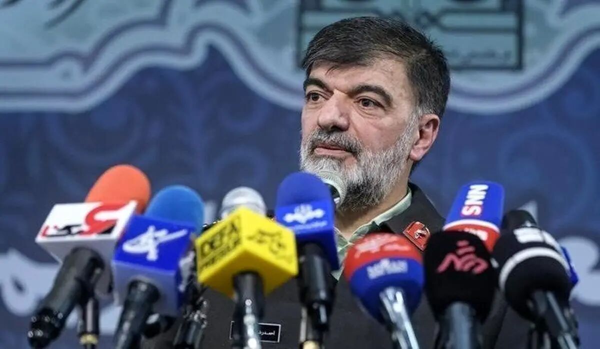استفاده از ظرفیت انتظامی سه استان برای برگزاری مراسم ارتحال امام (ره)