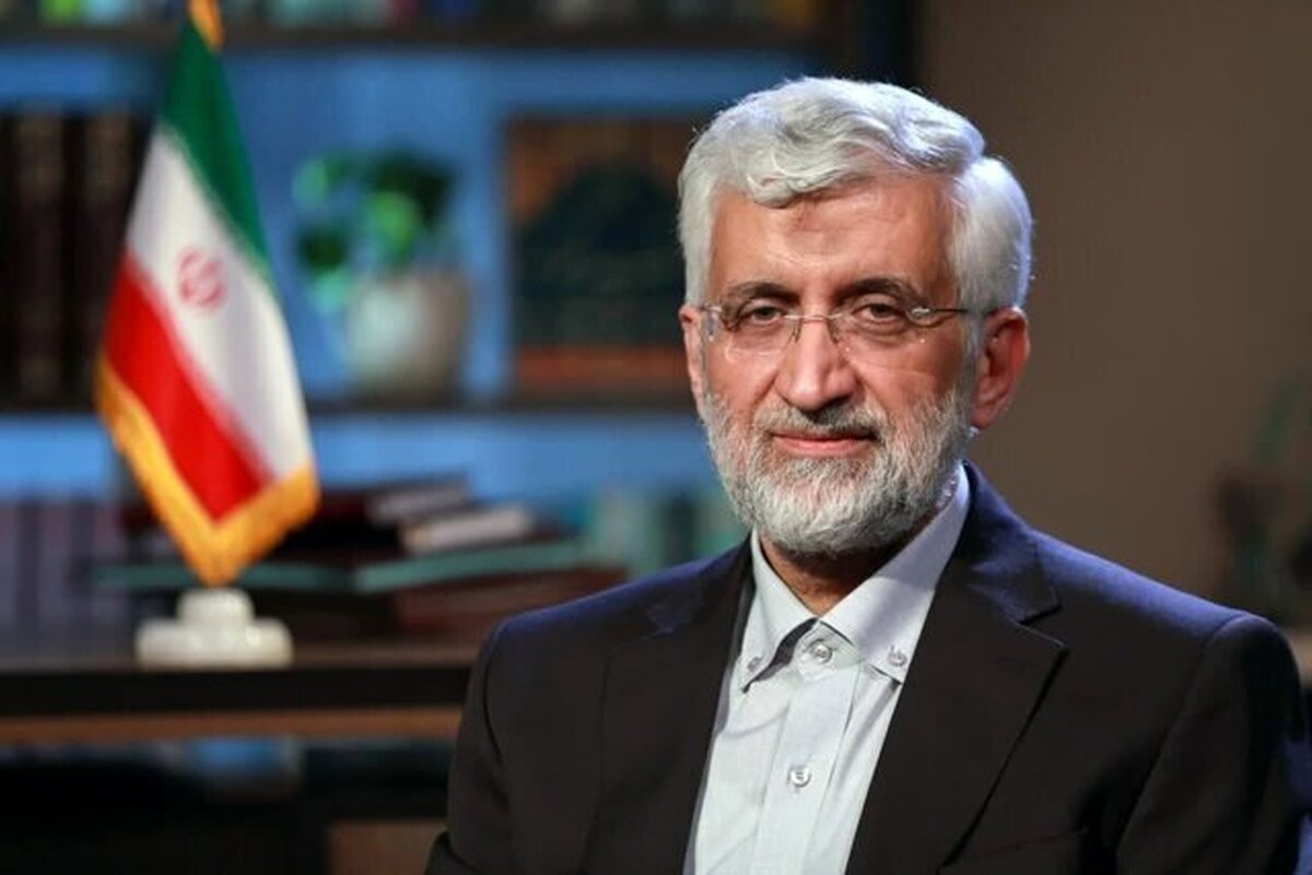 جلیلی: وقت درنگ نیست!؛ روی «همۀ» مردم ایران حساب باز کرده ام