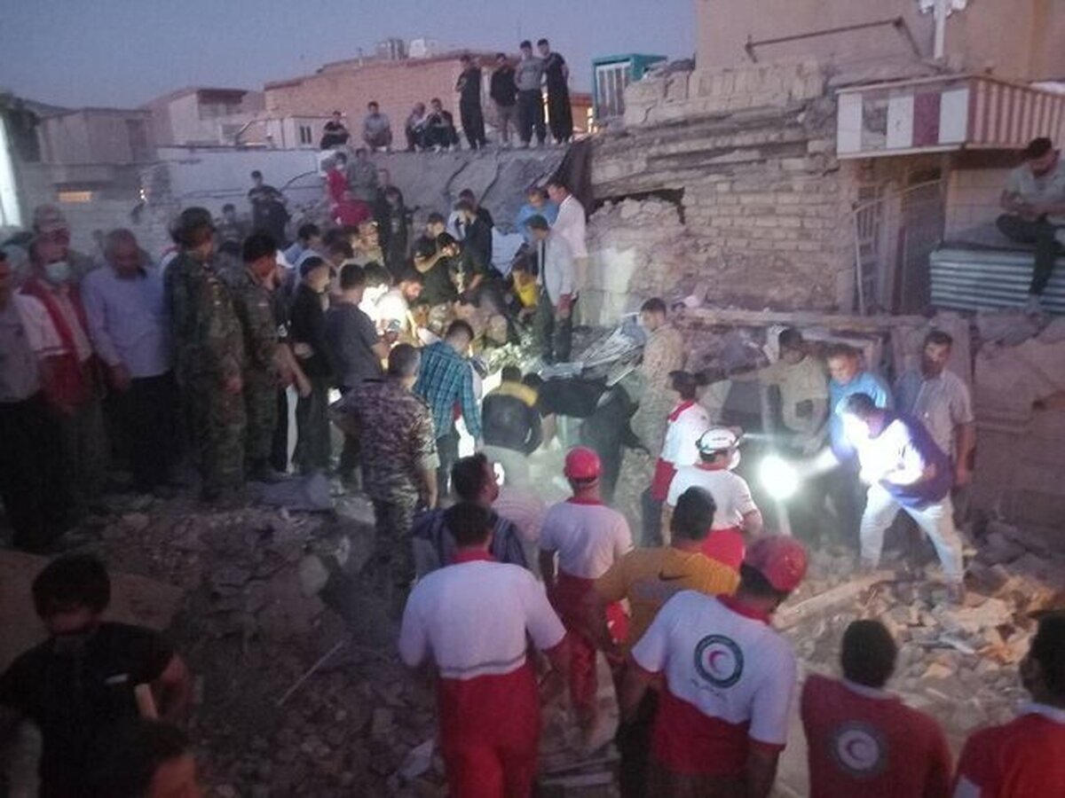 انفجار مرگبار واحد مسکونی در اسلام آبادغرب ؛ 4 نفر جان باختند
