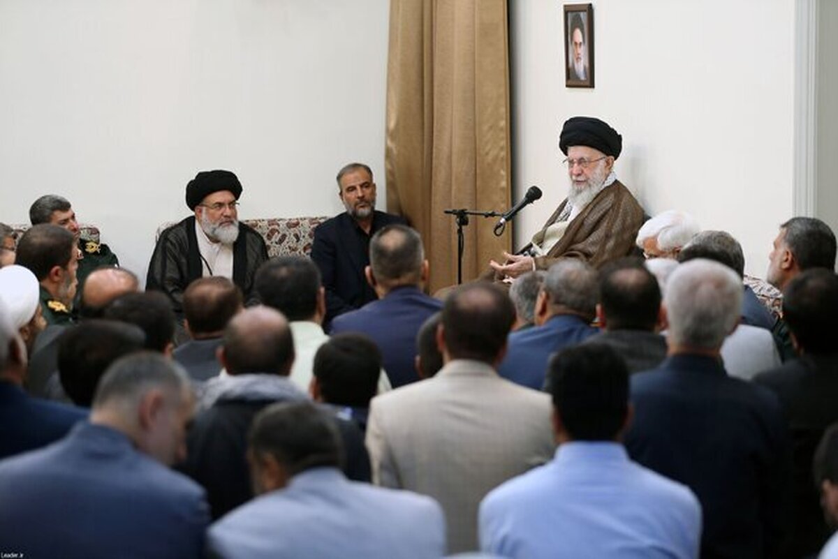 رهبر انقلاب: هدف دشمن از جنگ روانی در عرصه نظامی ایجاد ترس و عقبنشینی است