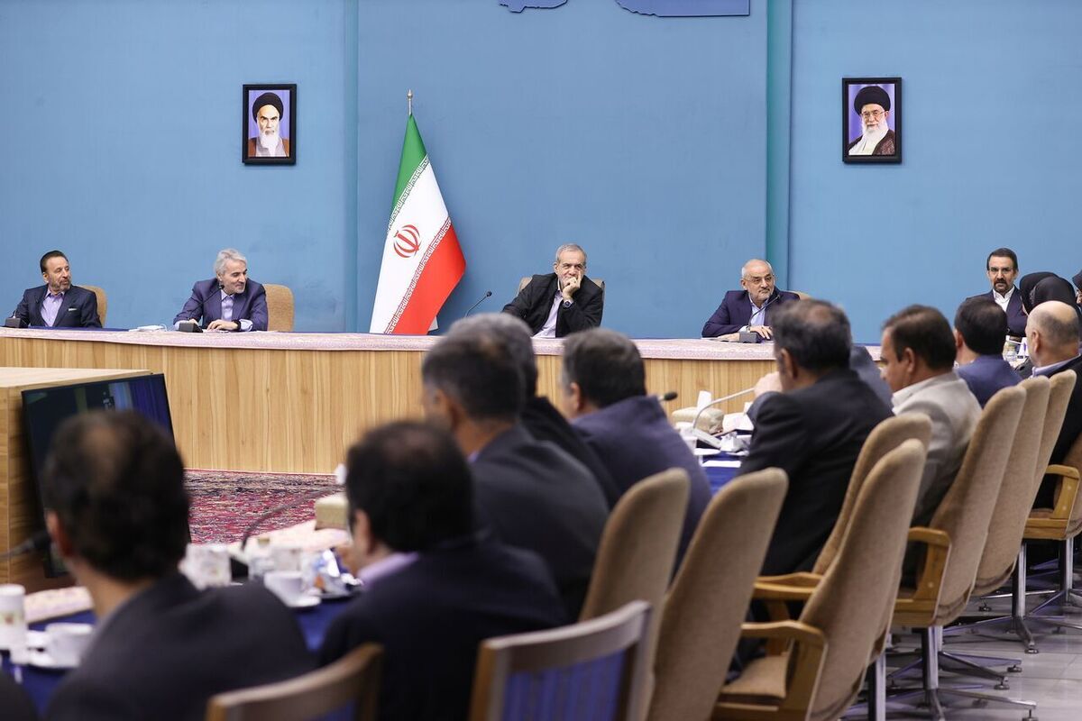 پزشکیان: تلاش می‌کنیم با غلبه بر منیت‌ها در مسیر رسیدن به اهداف پیش رویم