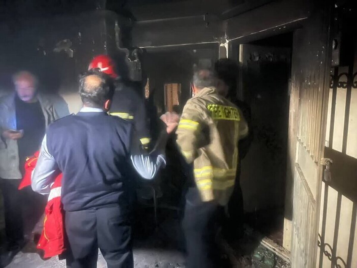 آتش‌سوزی چندین منزل مسکونی در خوی؛ نجات 14 نفر از مرگ حتمی