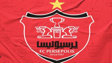 حضور بادامکی در بیمارستان و پیگیری وضعیت هواداران پرسپولیسیِ سانحه رانندگی