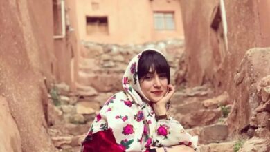 واکنش روزنامه جوان به «کنسرت فرضی» پرستو احمدی؛ کجا خوانندگی زنان در ایران ممنوع است؟
