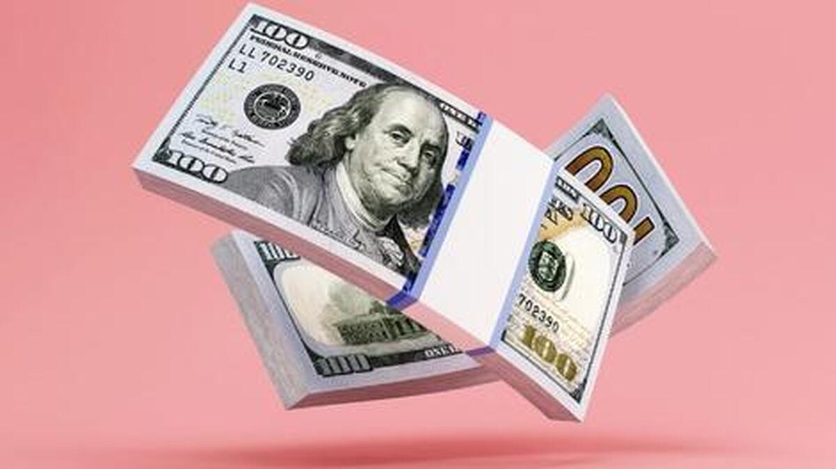 قیمت دلار تنها در یک روز ۱۸۰۰ تومان ارزان شد!