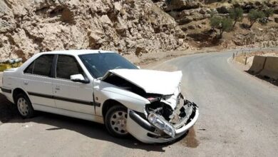تصادف شدید 2 خودرو در محور قدیم ماهان _ کرمان ؛ پسر 10ساله جان باخت