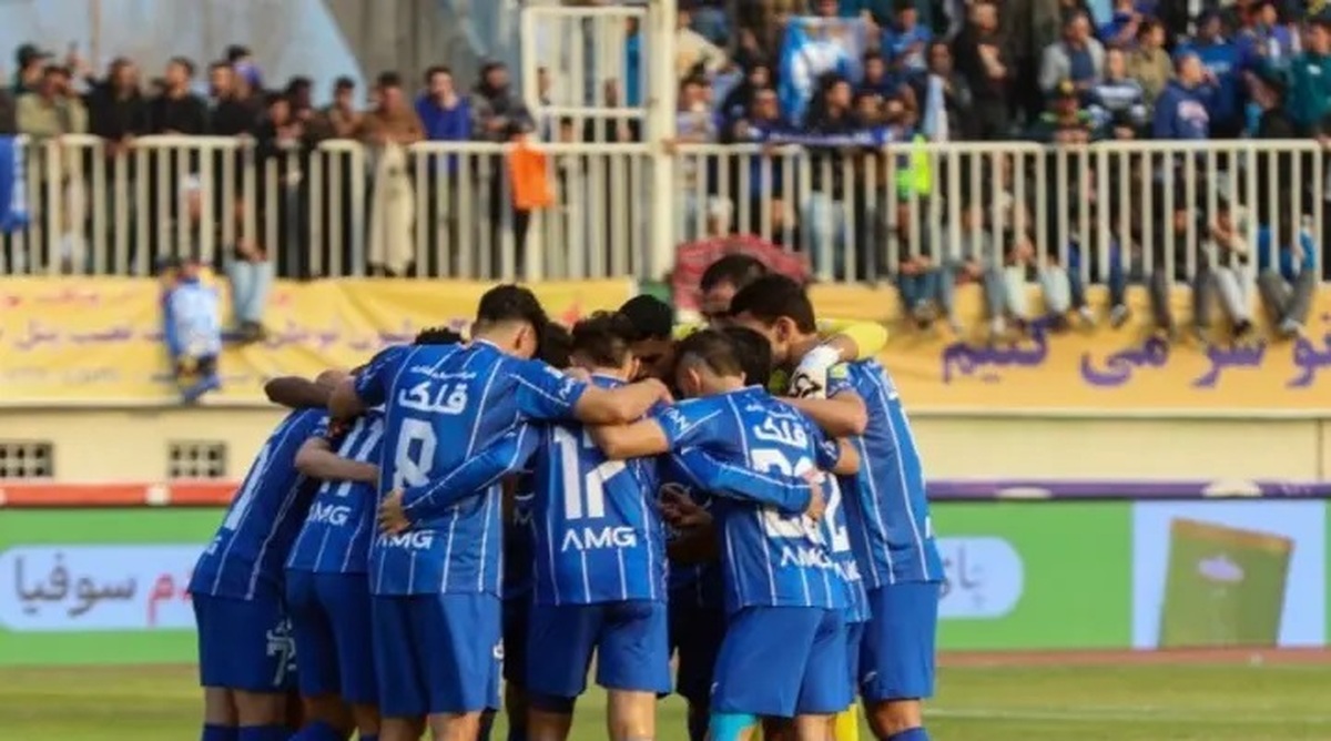 پنجره نقل و انتقالات استقلال بسته ماند