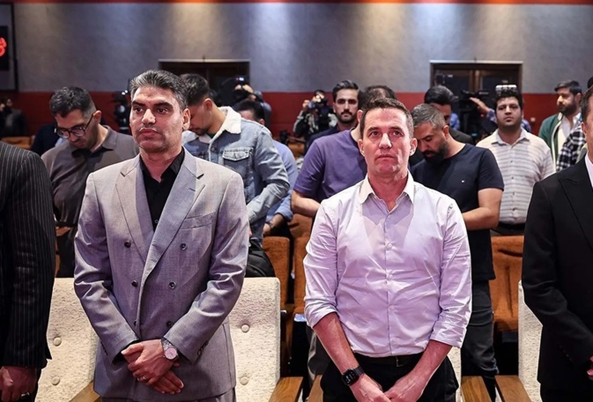 اوسمار در پرسپولیس ماند