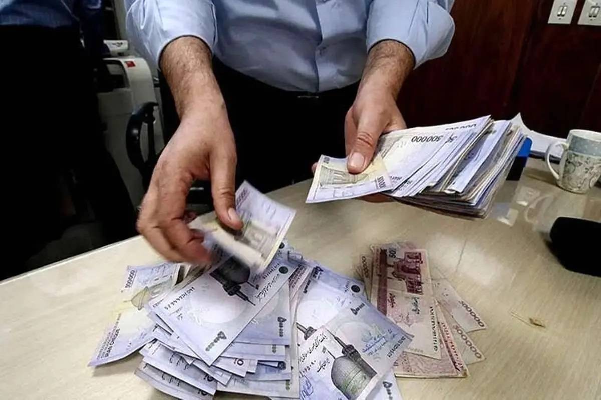 فارس: حداقل عیدی سال ۱۴۰۵، حدود ۲۰ میلیون و ۷۸۱ هزار تومان و حداکثر آن حدود ۳۱ میلیون و ۱۷۲ هزار تومان خواهد بود