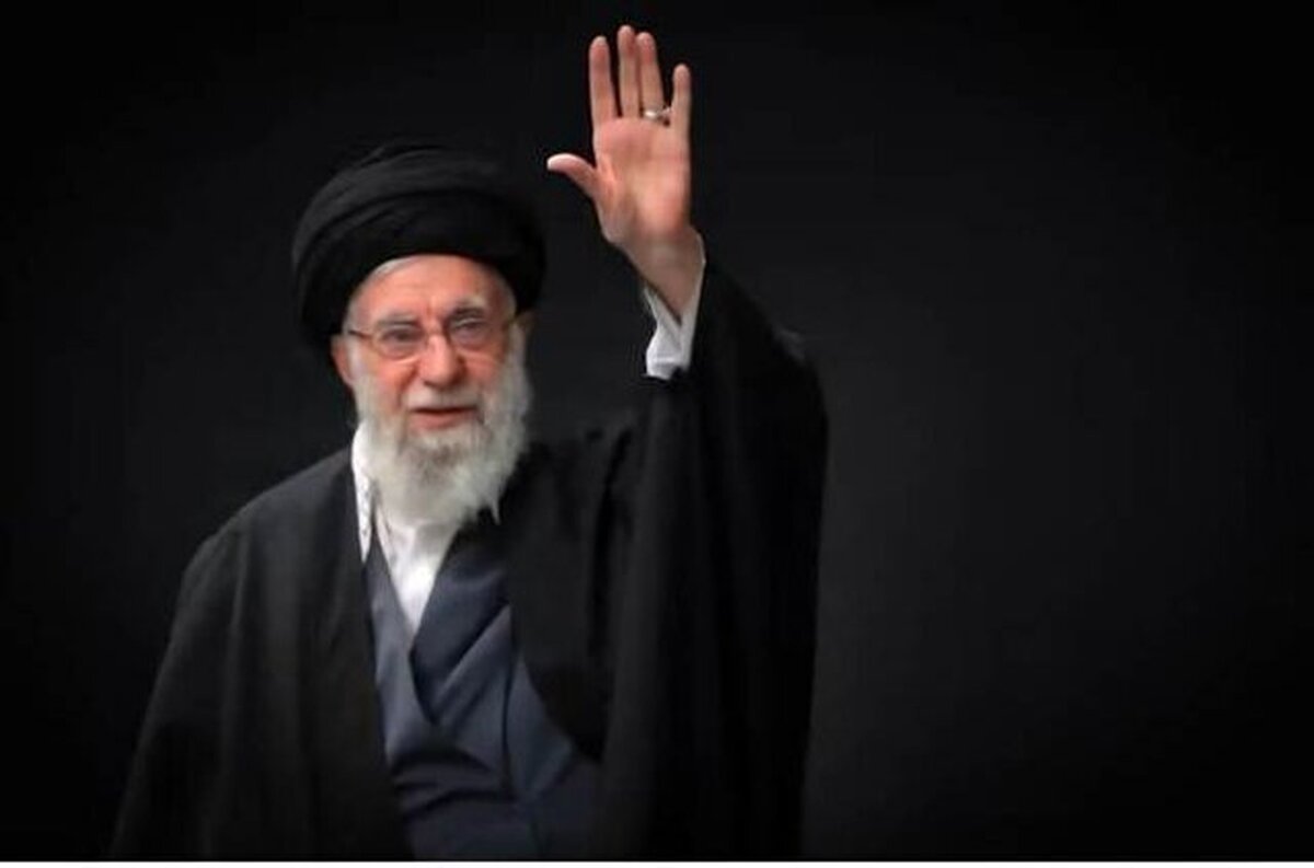 رسانه عبری: انقلاب ایران هرگز با ترور رهبر آن سقوط نمی‌کند