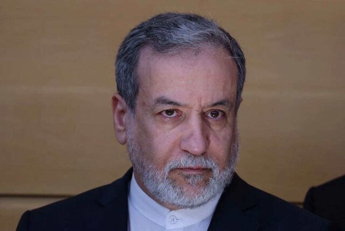 واکنش عراقچی به ادعای تماس با ویتکاف و اظهارات هگست