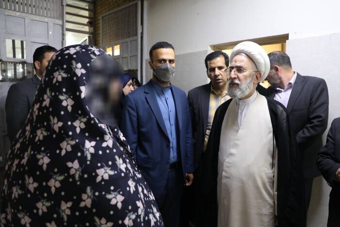 موافقت با اعطای مرخصی به بیش از ۷ هزار زندانی در دهه کرامت موافقت با اعطای مرخصی به بیش از ۷ هزار زندانی در دهه کرامت