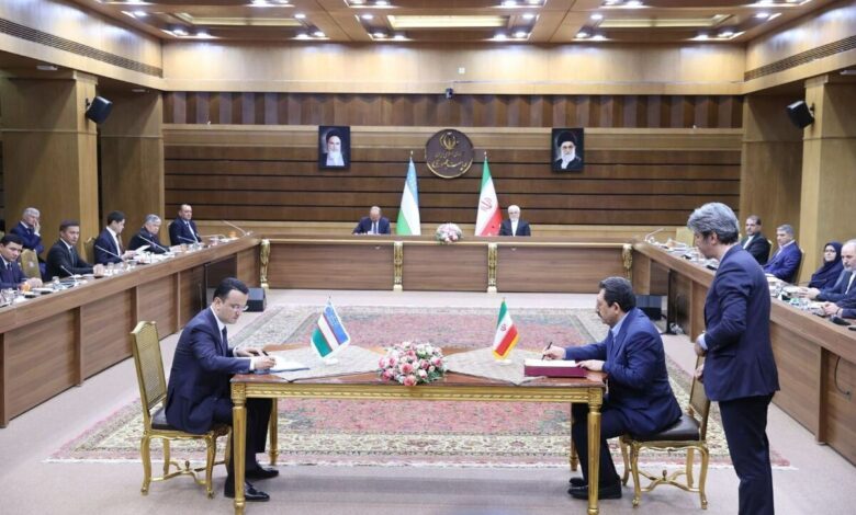 امضای 4 سند همکاری ایران و ازبکستان