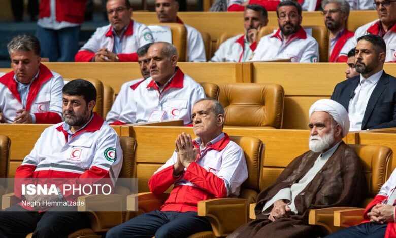 گرامیداشت هفته هلال احمر با حضور رئیسجمهوری (+عکس)