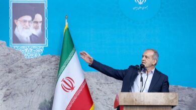 پزشکیان: با وحدت، همدلی و درایت رهبر انقلاب از بحران‌ها سربلند بیرون خواهیم آمد