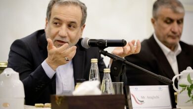 عراقچی: ایرانیان نمیپذیرند از داشتن صنعت هستهای صلحآمیز محروم شوند
