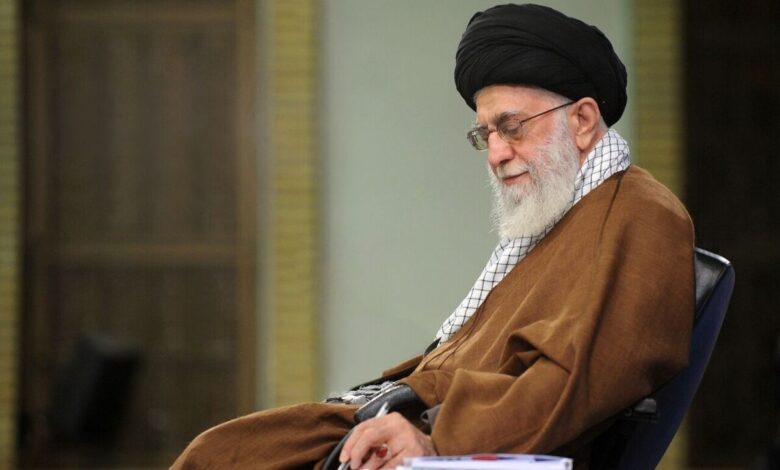 پیام رهبر انقلاب درخصوص حادثه آتشسوزی در اسکله شهید رجایی بندرعباس