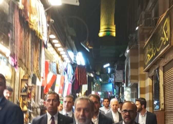 بازدید عراقچی از منطقه خان الخلیلی قاهره