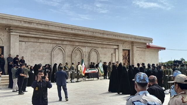 تشییع پیکر شهید حملات رژیم صهیونیستی در بندرانزلی تشییع پیکر شهید حملات رژیم صهیونیستی در بندرانزلی