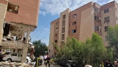 انفجار در یک مجتمع مسکونی در پردیسان قم (+عکس)