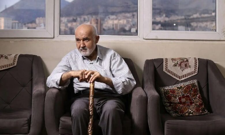 احمد توکلی در گذشت