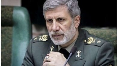 سرلشکر حاتمی: نباید دشمن را دست‌کم گرفت، ارتش آماده دفاع است!