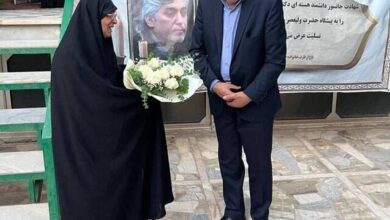 دیدار اسلامی با مادر دانشمند هسته‌ای شهید «دکتر فقهی»