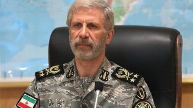 فرزندان برومند کشور در ارتش آماده‌اند به هر متجاوز بداندیش پاسخی کوبنده‌تر و پشیمان‌کننده‌تر دهند