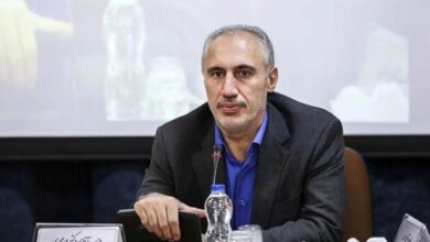 مطالبات گندمکاران، معلمان و حوزه دارو پرداخت می‌شود