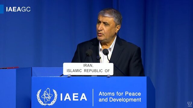 اسلامی: ایران تسلیم فشارها نمی‌شود