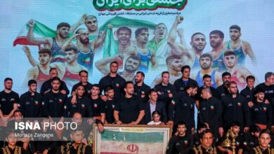 حضور قهرمانان کشتی آزاد در شبکه ورزش