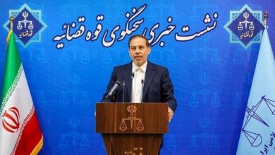 جهانگیر: ارسال پرونده پسر و عروس کاظم صدیقی به دادگاه؛ قوانین مربوط به حجاب به قوت خود باقی هستند