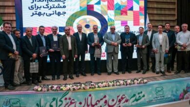 شرکت توسعه نیشکر در مراسم روز ملی استاندارد درخشید