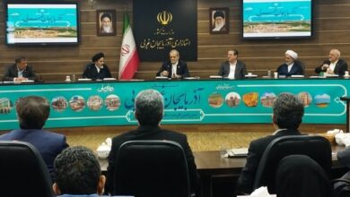 انتقاد پزشکیان از نحوه تصمیم‌گیری افزایش قیمت بنزین در سال ۹۸