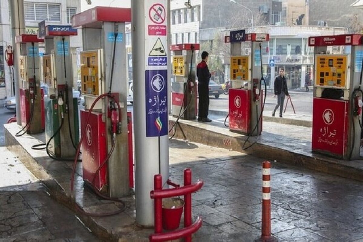 قیمت نهایی بنزین سوپر وارداتی در زمان عرضه اعلام می‌شود