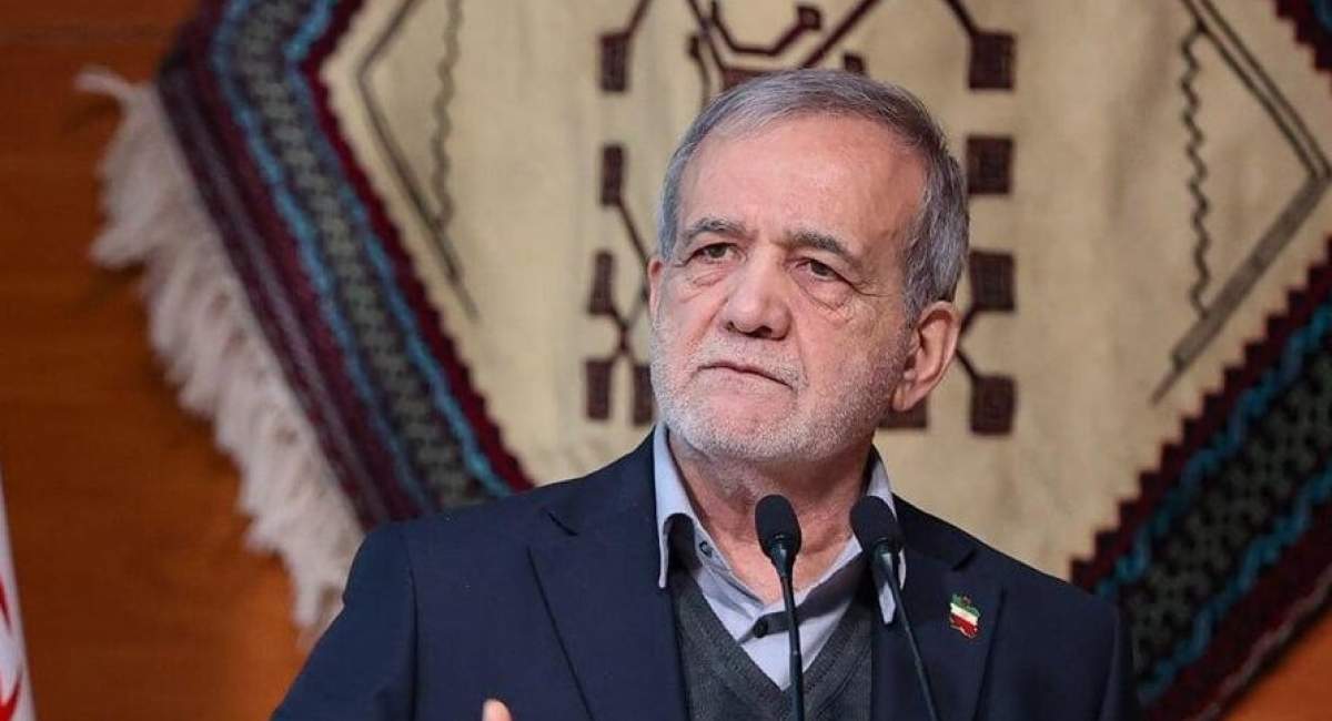 پزشکیان: خودروهای دولتی نباید با کارت سهمیه بنزین بزنند