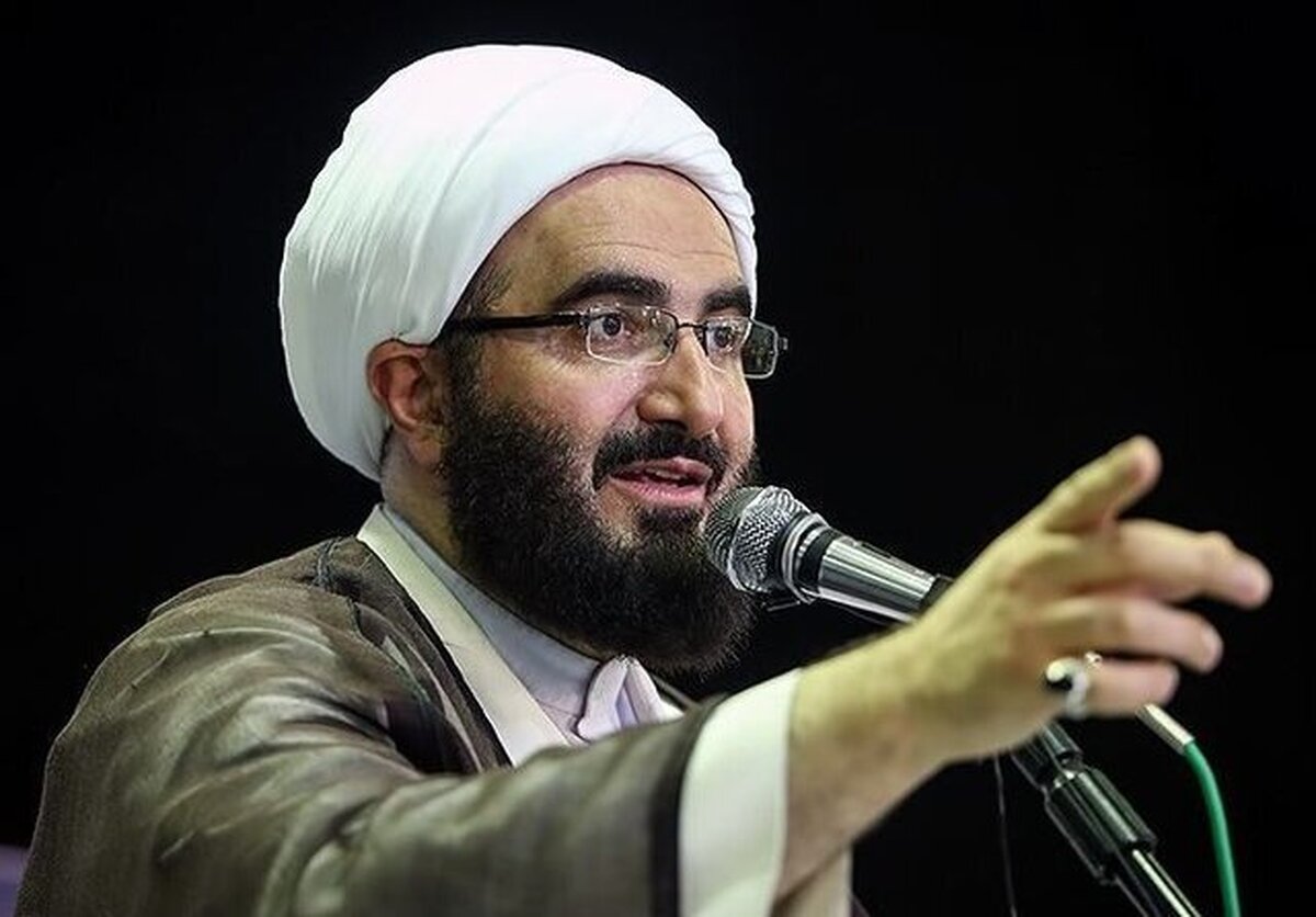 خطیب نماز جمعه تهران: ایران سربلند با قاطعیت از چله جهاد و حماسه بیرون آمد