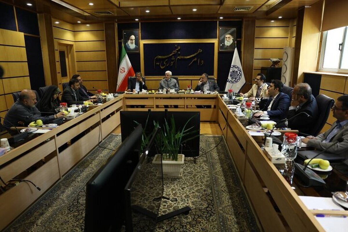 عارف: موقعیت ایران پس از جنگ در منطقه و جهان تغییر می‌کند